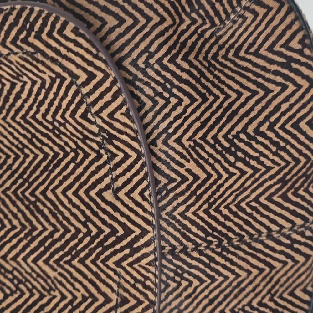 NWOT Aimee Kestenberg Brown Shoulder Bag - Picture 3 of 13